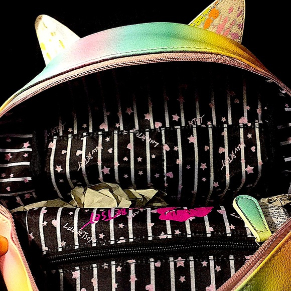 💥HOST PICK💥BJ KITSCH MID-SIZE BACKPACK (NWT) - Picture 6 of 13